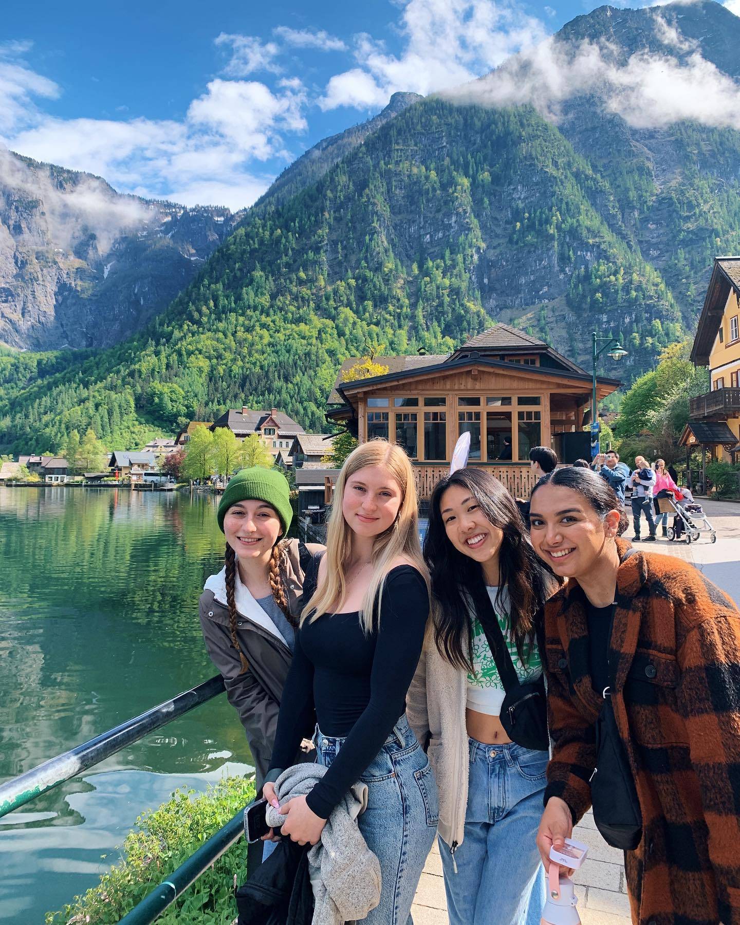 356795064_952741722646657_2479045213188964673_n